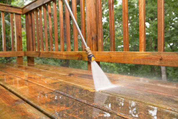 Professional Pressure Washing Services in Woodlands, CA